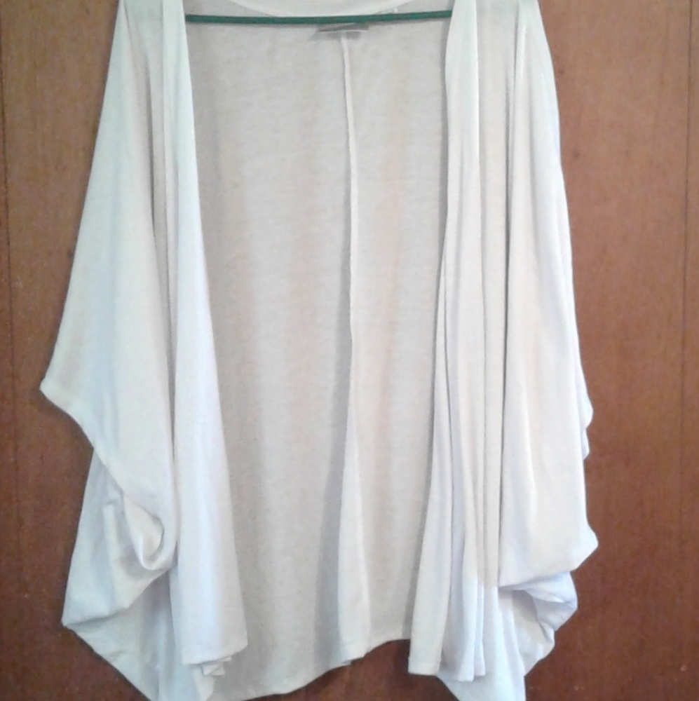 White cardigan 26/28
